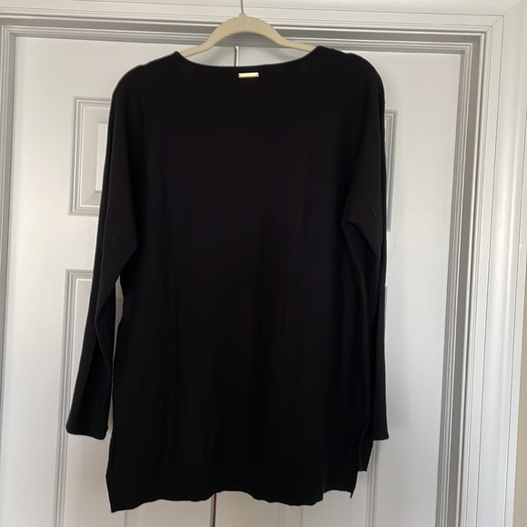 Michael Kors Sweater - Picture 5 of 10